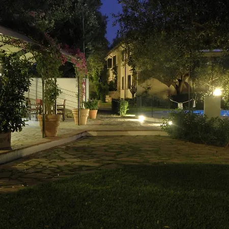 Aparthotel Torre Delle Viole