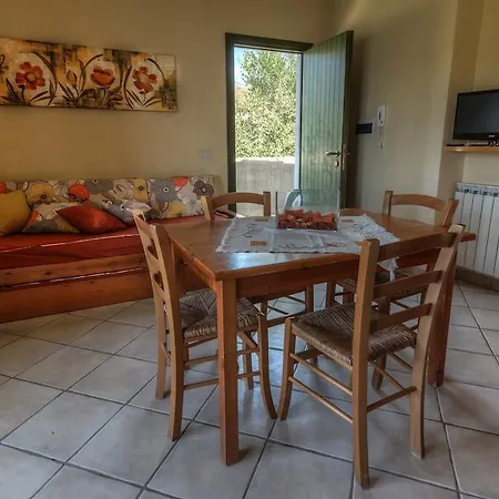 Aparthotel Torre Delle Viole 3*